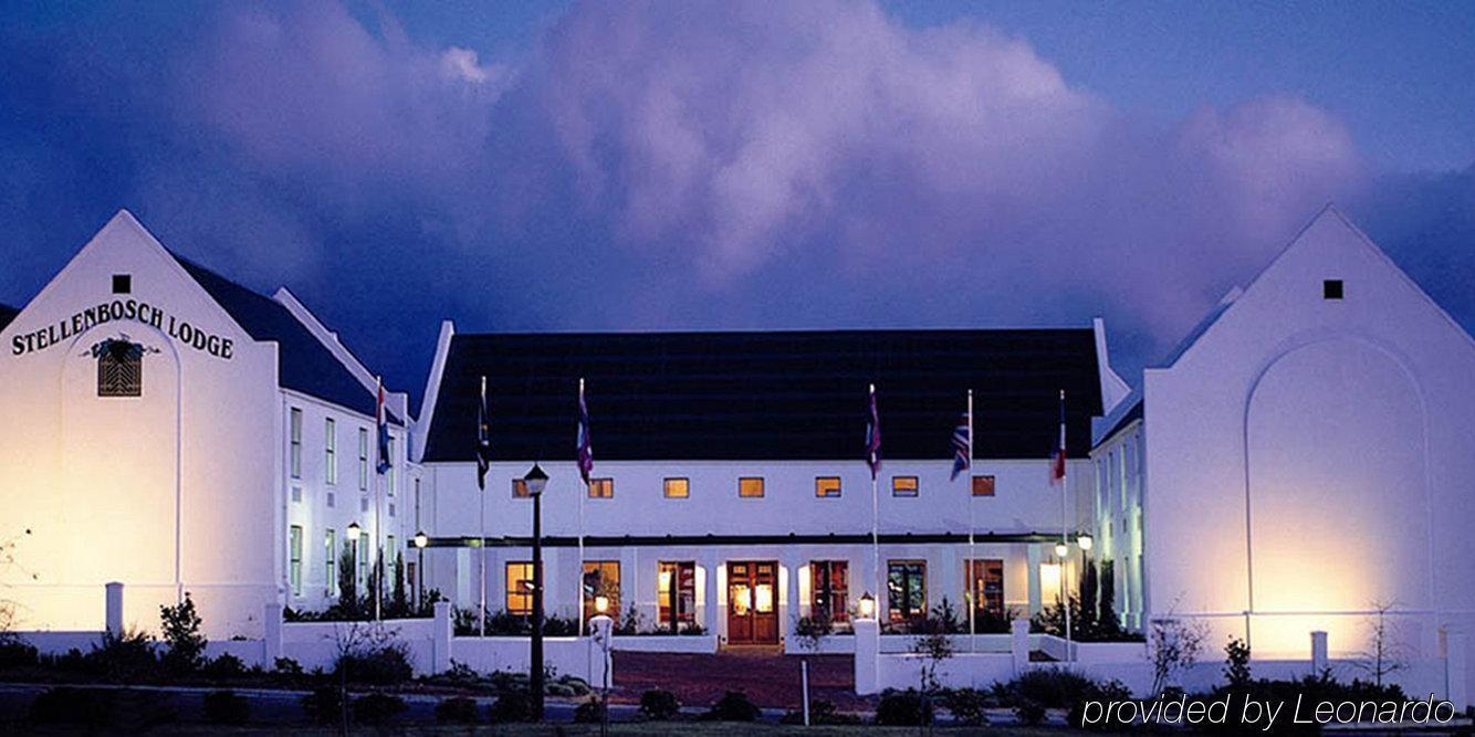 Stellenbosch Lodge Hotel & Conference Centre エクステリア 写真
